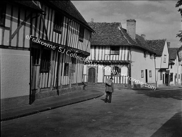 OLD TIMBERED HOUSES